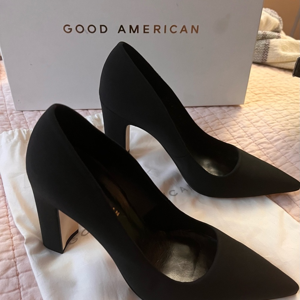 Good American Black Heels - Picture 2 of 8
